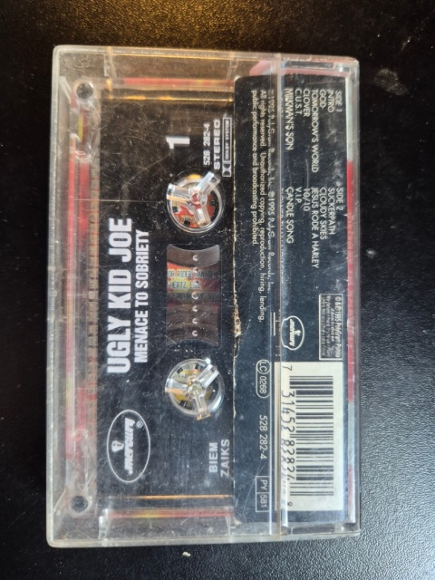 UGLY KID JOE- Menace To Sobriety