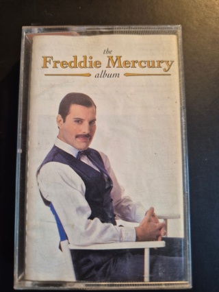 FREDDIE MERCURY- The Album