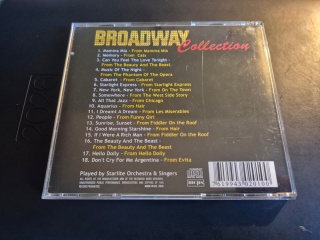 STARLITE ORCHESTRA & SINGERS- Broadway Collection