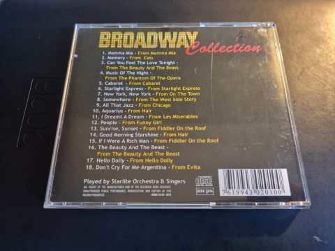 STARLITE ORCHESTRA & SINGERS- Broadway Collection