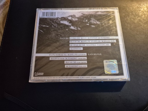 LIQUID DIVINE- Black Box